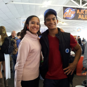 Mabel and Dipper cosplayed actual twins! One of the highlights of the day!